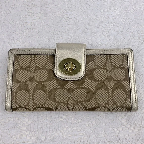 Vintage Coach Leather Fabric Wallet Signature C Turnkey opening Tan Gold shine - Picture 1 of 16